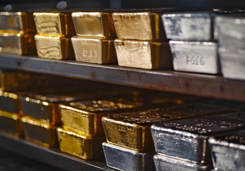 Złoto najdroższe od dwóch tygodni, srebro od tygodnia