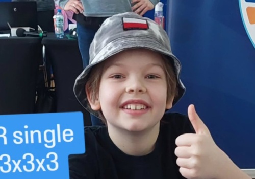9-letni Teodor ułożył kostkę Rubika na rekord świata. Frustraci wkroczyli do akcji