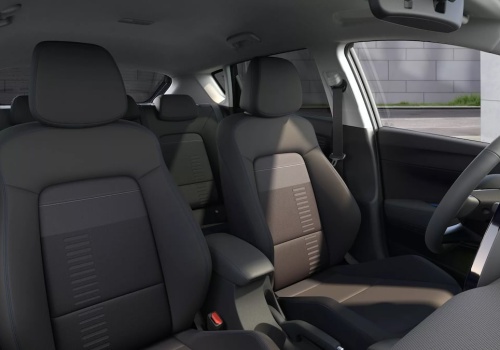 Potaniał o 21 tys. zł, by konkurować z chińskimi SUV-ami. Za 78 900 zł ma silnik turbo