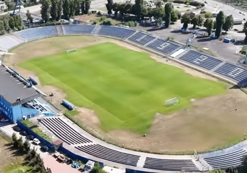 Legendarny stadion niknie w oczach. Trwa rozbiórka