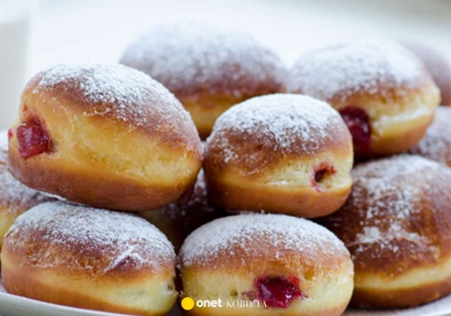 Tłusty czwartek 2026. Tak Polacy żartują z najsłodszego dnia roku