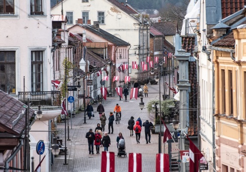 Lata temu Polacy wyjechali na Łotwę. 