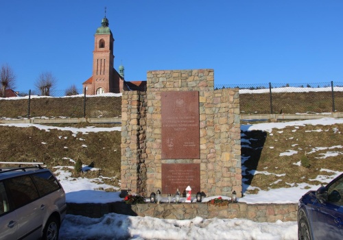 Spór o pomnik. Kto jest ruską onucą?