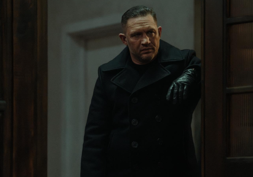 2. sezon Strefy gangsterów na nowych zdjęciach. Tom Hardy ponownie jako Harry Da Souza