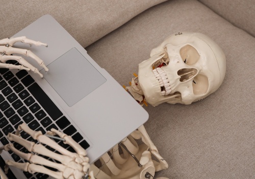 Umrzesz, ale twój Facebook nie. Meta ma patent na nieśmiertelność