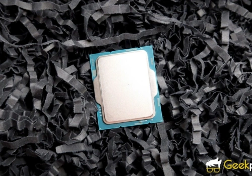 Procesory Intel Nova Lake będą drogie. Powodem ma być rozmiar