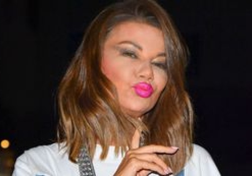 Edyta Górniak pokazała się w tropikach BEZ MAKIJAŻU (FOTO)