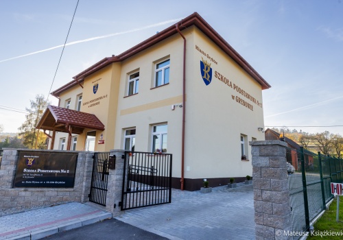 Rodzice, czas na decyzję. Startuje nabór do szkół w Grybowie