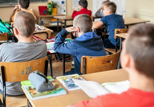Chcą połączyć lekcje uczniów klas 1-3. Komisje podjęły decyzję
