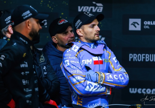 Żużel. Motocykl żużlowy… wolny dla Zmarzlika? Mistrz zaskakuje!