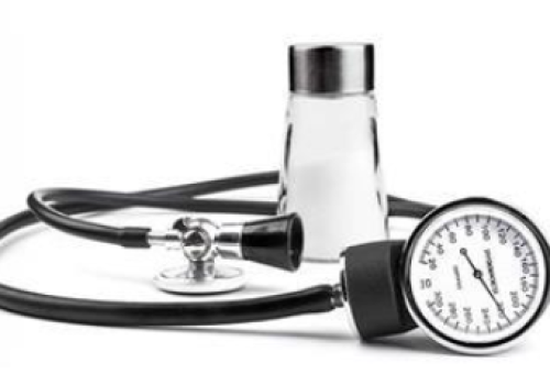 Związek między insulinoopornością, solą i wysokim ciśnieniem krwi