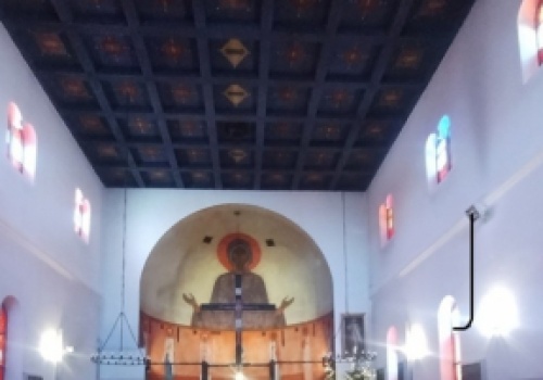 Witraże Nowosielskiego zdobiące kościół w Wesołej zostały odnowione