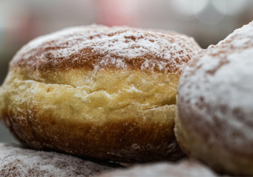 Najdroższe pączki w Polsce? Ta cukiernia zaskakuje ofertą