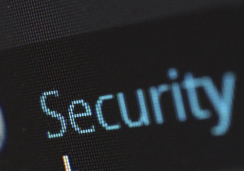 Wojsko radzi: natychmiast zaktualizuj komputer