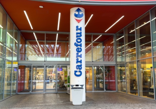 Historyczna transakcja w regionie. Carrefour w rękach lokalnych inwestorów?