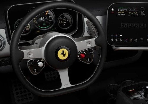 Wnętrze elektrycznego Ferrari jak ze sklepu z elektroniką