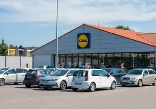 Nowy system na parkingach Lidla. Oto na czym polega