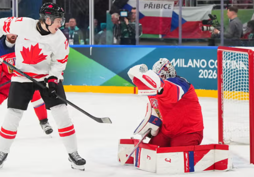 Nieudana inauguracja czeskich hokeistów. Manto od faworytów Igrzysk