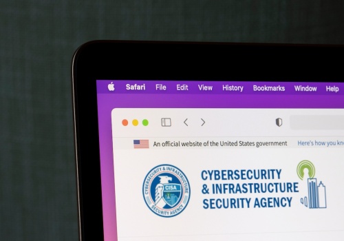 CISA wyciąga wnioski po cyberataku na polską sieć energetyczną