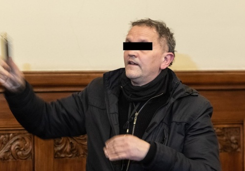 Kontrowersyjny były ksiądz z kolejnym wyrokiem. Z ambony obraził Dudę, Tuska i Hołownię