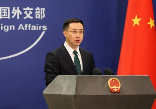 Rzecznik MSZ Chin: Chiny i USA powinny współpracować