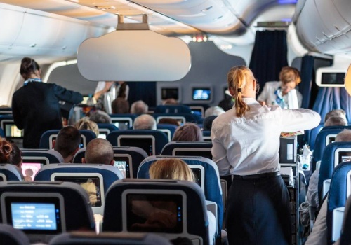Nagminne zachowanie pasażerów. Stewardessa nie kryje irytacji