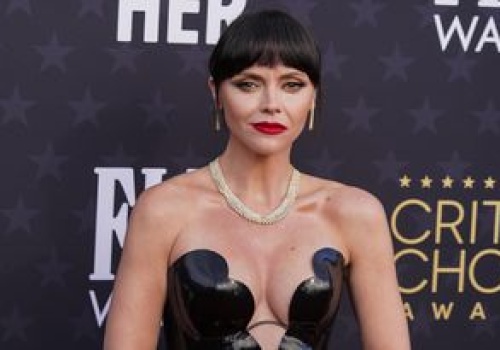 Przyznała, że 8-letni syn śpi z mamą. Szczerze o rodzicielstwie