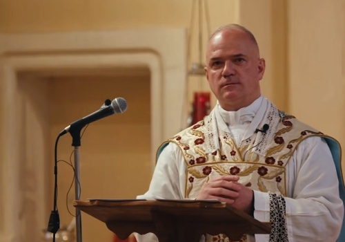 Przełożony generalny FSSPX skomentował rozmowę z Fernándezem. Ważne informacje