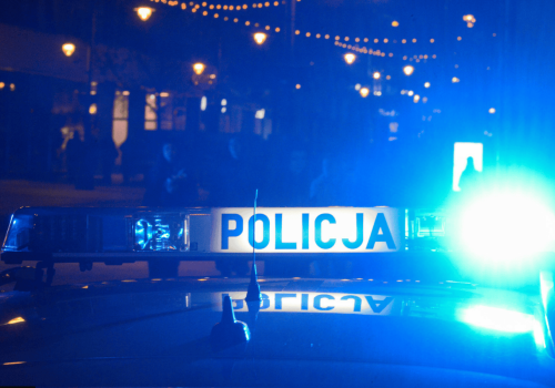 Tragiczny wypadek w Wielkopolsce. Nie żyje jedna osoba, droga zablokowana