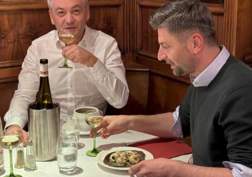 Europosłowie Biedroń i Śmiszek już świętują Walentynki. Dla nich to ważna data!