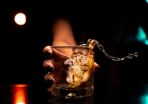 Uzależnienie od alkoholu – jak wpływa na psychikę?