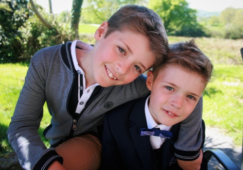 Brat mieszka w spadkowym mieszkaniu i nie chce się ruszać. Co mogą zrobić pozostali spadkobiercy