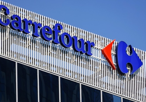 Carrefour szykuje historyczną transakcję. 460 sklepów może zmienić właściciela