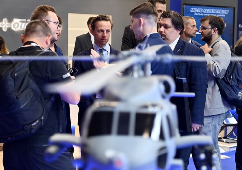 SAFE reklamowano jako program odbudowy europejskiego przemysłu zbrojeniowego, tymczasem…