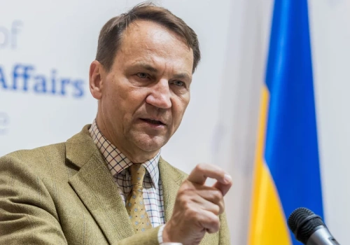 Prezydent zawetował kolejną regulację. Nerwowa reakcja Sikorskiego