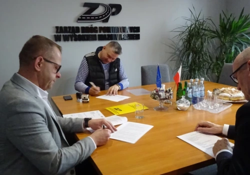 Umowa podpisana. Ruszy remont drogi Zawady – Sikory-Wojciechowięta