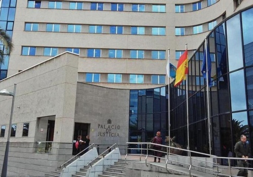 Proces o tragiczny cayuco: 25 lat więzienia dla oskarżonych