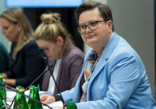 Szkoły jak domy kultury. MEN chce nowej roli dla podstawówek – dał samorządom wolną rękę