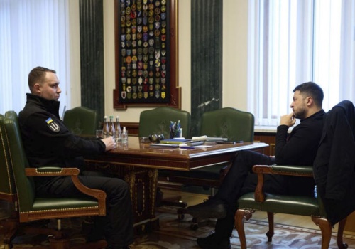 Policjanci - dobry i zły? Zełenski przeciwko “pokojowi za wszelką cenę”. Budanow bardziej pragmatyczny