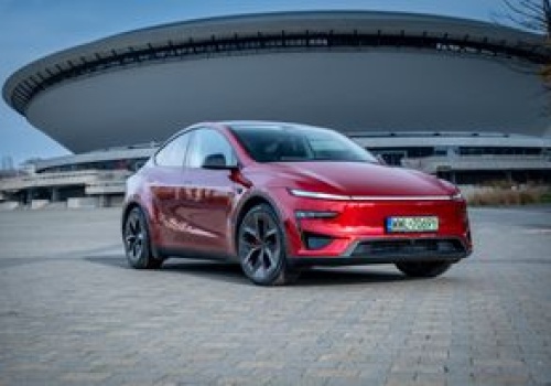 Skończyły się dopłaty, zaczęły rabaty. Tesla premiuje kierowców, którzy płacą gotówką