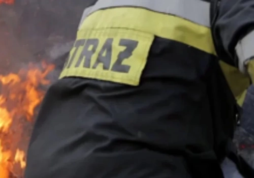 Pod Glinojeckiem spłonął budynek