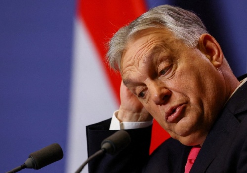 Tak Orban walczy o przetrwanie. Stawka nigdy nie była wyższa