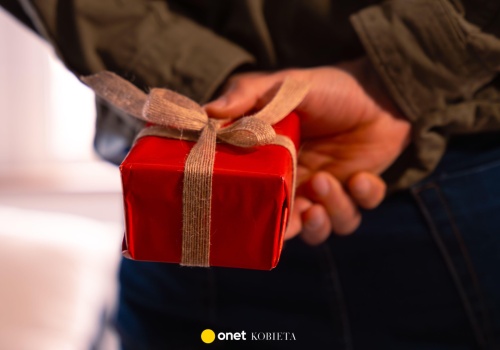 Najgorsze walentynkowe prezenty. Tego lepiej nie kupuj na 14 lutego