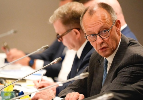 Merz przypomniał słowa Sikorskiego. „15 lat temu powiedział nam”