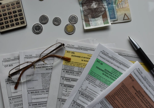 Rozliczasz PIT? Bądź ostrożny! Tak oszuści będą próbowali wyciągnąć od ciebie pieniądze