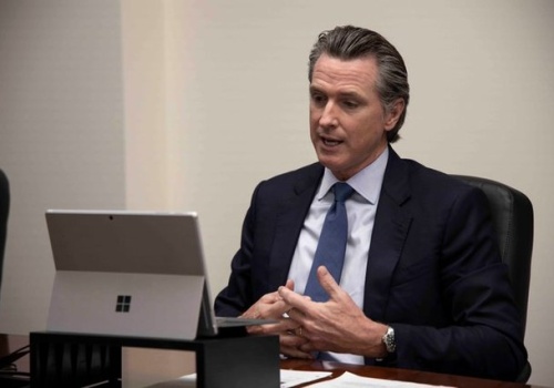 Gubernator Kalifornii: Trump próbuje przywrócić XIX wiek