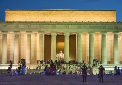 Kanadyjczycy nie chcą jeździć do USA. Rekordowy spadek wizyt