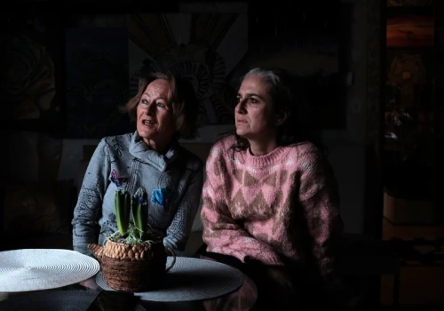 Strach, podpalenia i pozwy. Kościół liczy miliony, a mieszkańcy walczą o domy. „Jesteśmy dla nich wrogami”