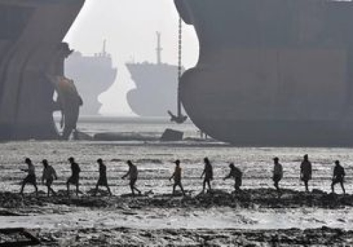 10 mln ton stali. Jedyne takie cmentarzysko statków