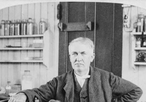 Nowa bateria inspirowana Edisonem. Przełom w magazynowaniu energii